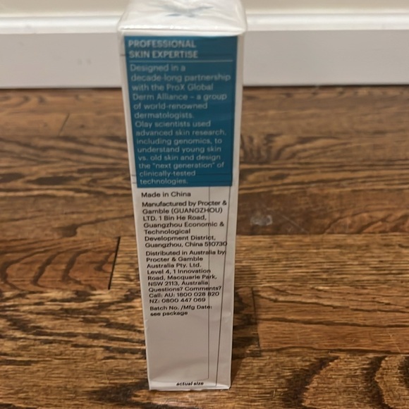 ProX OLAY Dermatological Brigthening Hydrating Essence Water 150 ml - Picture 4 of 4